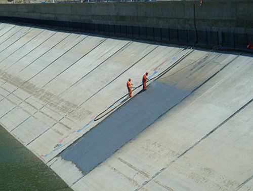 堤壩聚脲防水噴涂